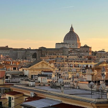 Qg Vatican Golden House ローマ エクステリア 写真